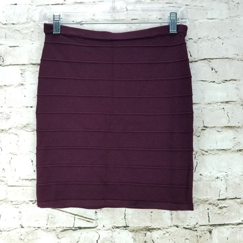 River Island Women's Skirt Size S Plum Purple Knit Stretchy Fitted Casual Career
